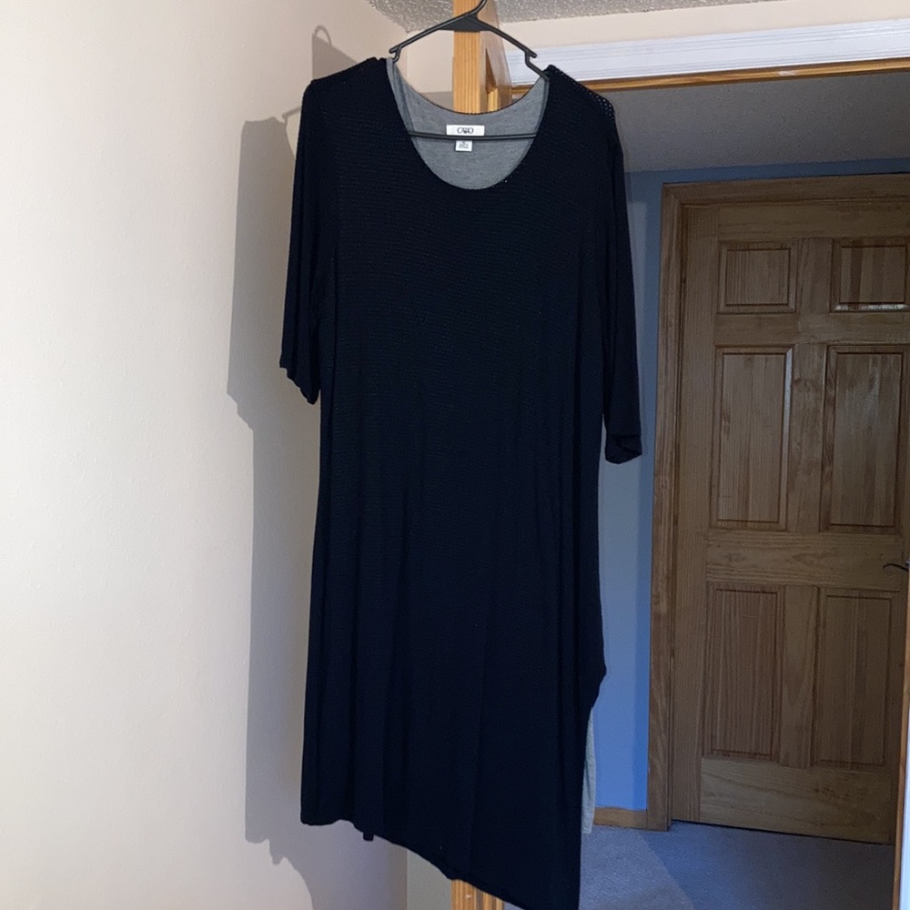 Cato Dress - Picture 3 of 4